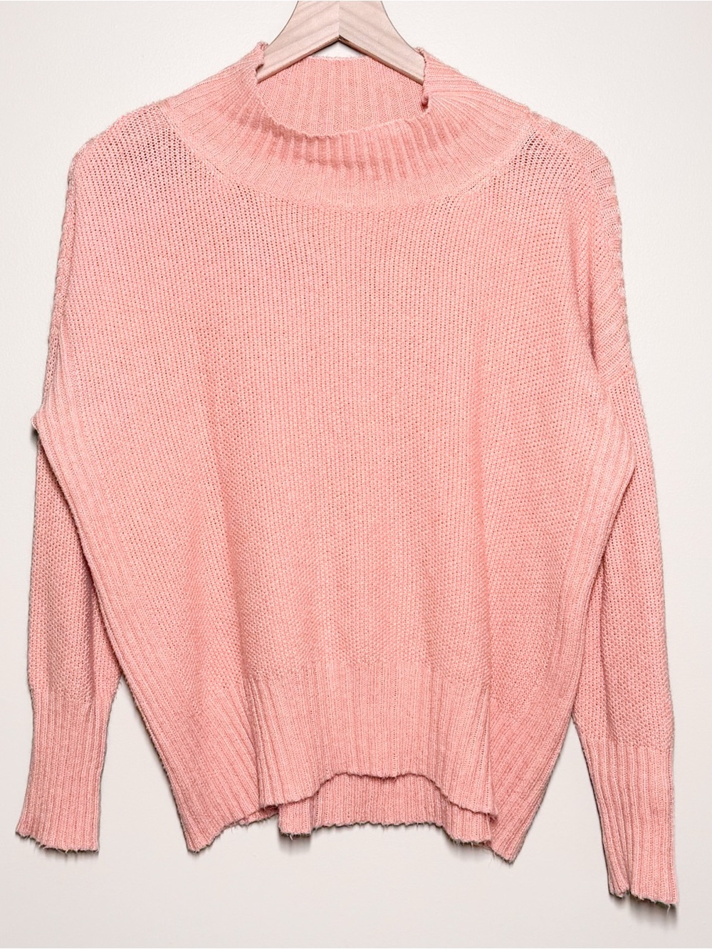 Anthropologie Angel Of The North Lightweight Sweater Women’s Size Medium